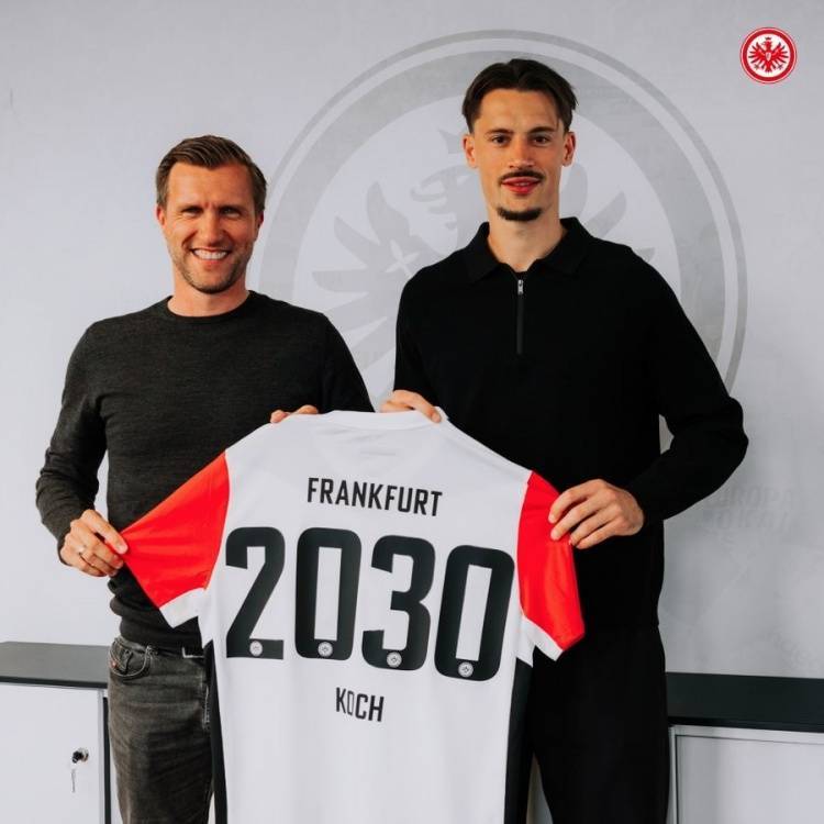 不去药厂&amp;多特！官方：28岁中卫罗宾-科赫和法兰克福续约至2030年